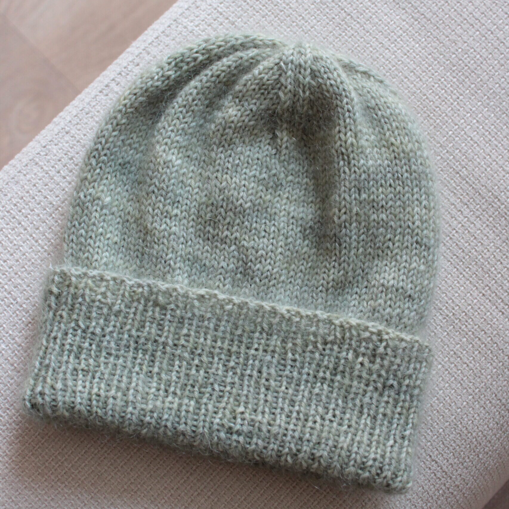 Wzór na druty, czapka z wełny i moheru | Czapka UNICORN 1 Wzór na druty, czapka z wełny i moheru | Czapka UNICORN