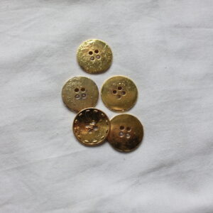 guzik złoty ozdobny